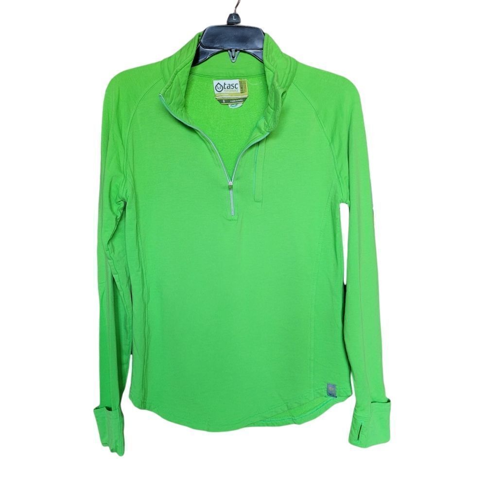 Tasc green pullover 